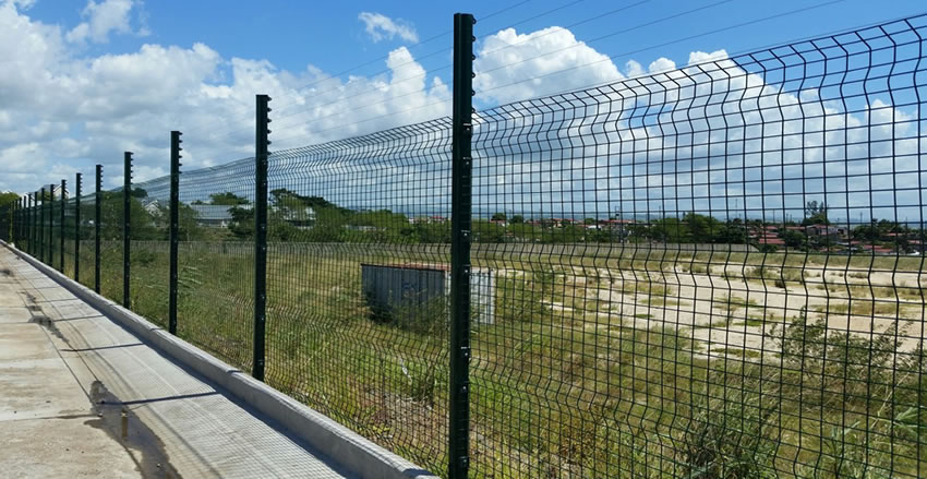 247 Security clearvu-fence-road